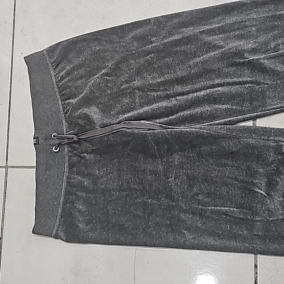 Victoria's Secret PINK Petite Jogger Sweatpants Grey - Picture 4 of 8